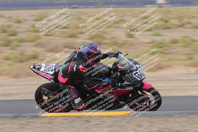 media/Sep-11-2022-SoCal Trackdays (Sun) [[81b7e951af]]/Turn 9 Inside (910am)/